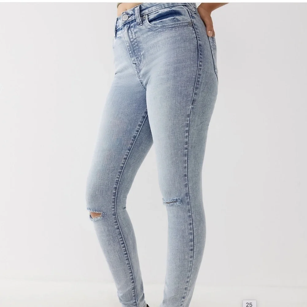 NWT TRUE RELIGION JENNIE HIGH RISE  CURVY SKINNY JEANS-24 - Picture 4 of 13